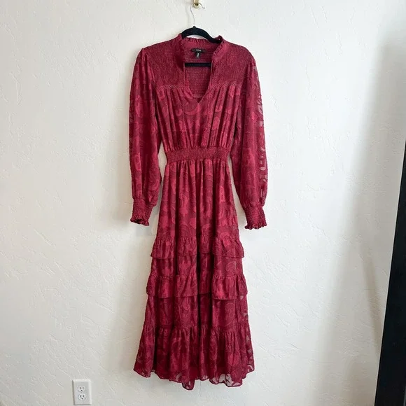 AQUA | Yvonne Jacquard Lace Tiered A-Line Dress in Wine | Small - Picture 2 of 4